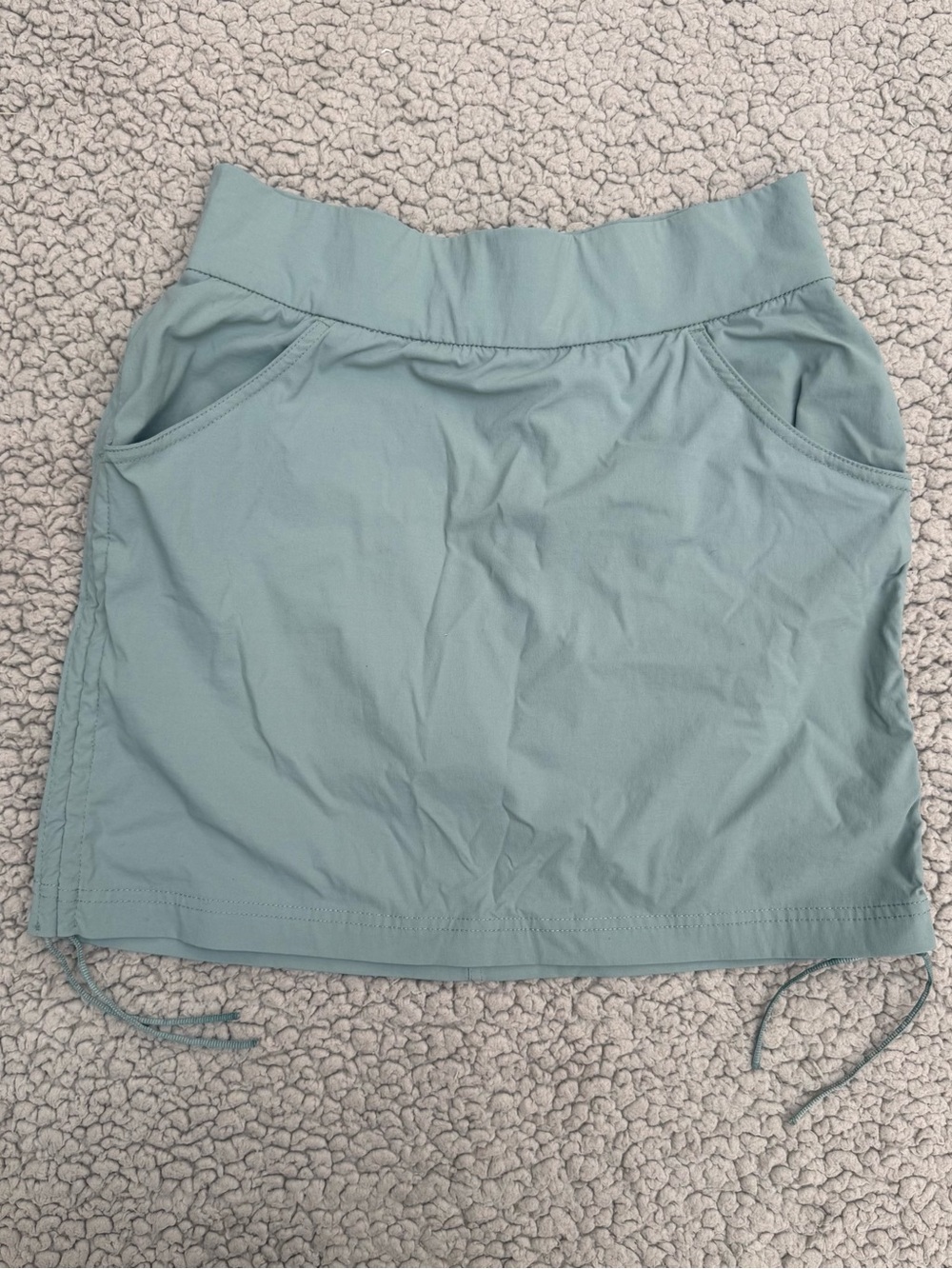 Columbia skort light sage green color